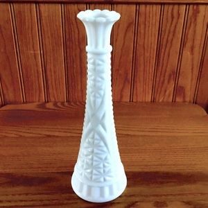 Vintage milk glass bud vase